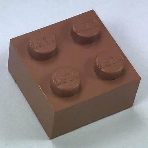 Modulex Stein 2 × 2 mit LEGO auf Noppen