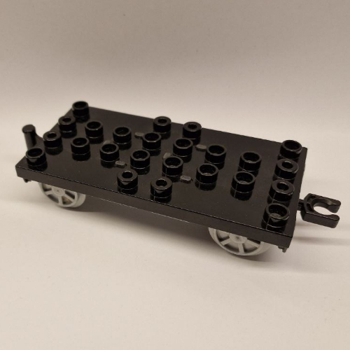 Duplo Train Base 4 × 8 for Intelligent Train, with Battery Compartment Black