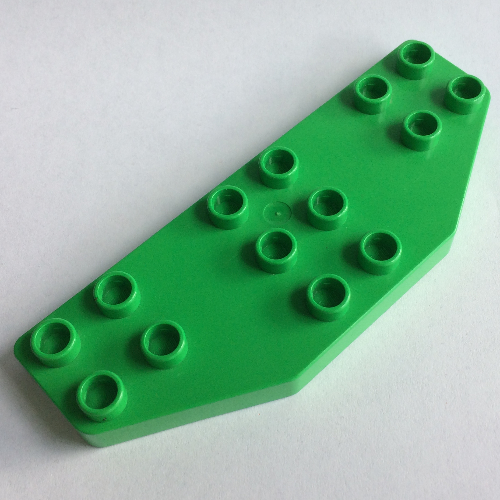 Duplo Plate 8 × 3 without Corners (Airplane Wings) Hellgrün