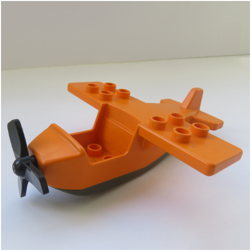 Duplo Airplane, High Small Wings, with Black Underside and Yellow Propeller Red