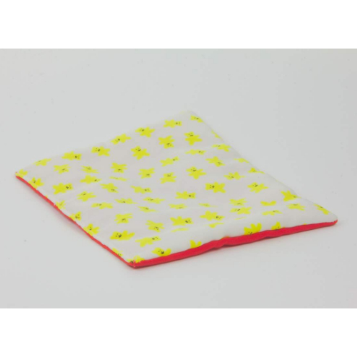 Duplo Blanket Dual Sided with Yellow Bow / Yellow Teddy Bear on White Background Print Red
