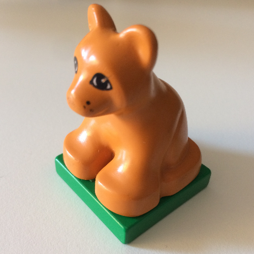 Duplo Animal Lion Cub on Base Earth Orange