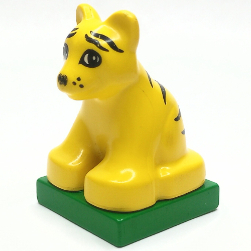 Duplo Animal Tiger Cub on Green Base Yellow