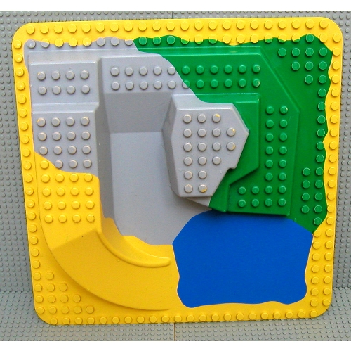 Duplo Baseplate Raised 24 × 24 Four Levels, Light Gray 'Mountain', Blue Pond, Green Hills, Light Yellow Slide Gelb