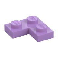 Plate 2 × 2 Corner Medium Lavender