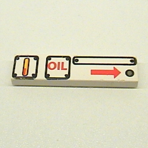 Tile 1 × 4 with Three Panels, 'OIL' and Arrow Right Print Weiß