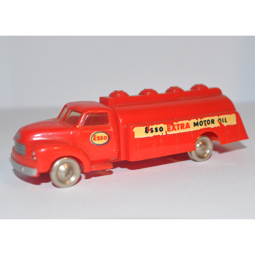 HO Scale Bedford ESSO Tank Truck - Side Indicators Red