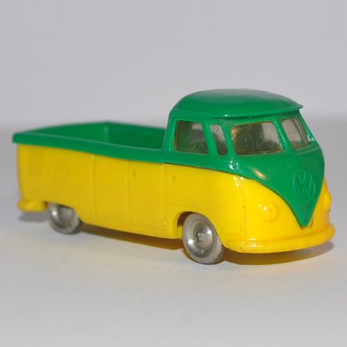 HO Scale VW Pickup - Yellow Base Grün