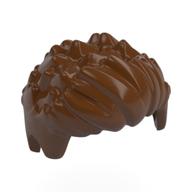 Hair Short Pointy, Wavy in Front Reddish Brown