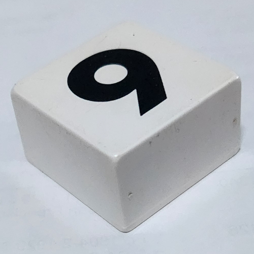 Duplo Fliese 2 × 2 × 1 mit '9' Druck Weiß