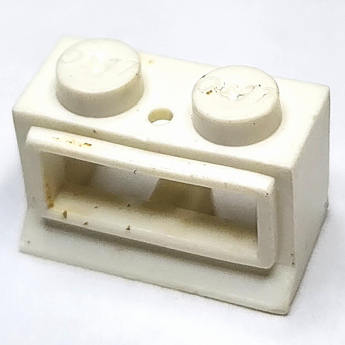 Window 1 × 2 × 1, Extended Lip, Solid Stud [no Glass] White