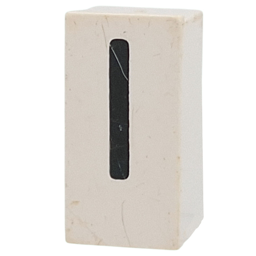Tile Special 1 × 2 × 5/6 with Stud Hole in End with 'l' print Weiß