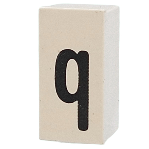 Tile Special 1 × 2 × 5/6 with Stud Hole in End with 'q' print Weiß