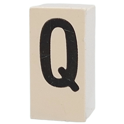 Tile Special 1 × 2 × 5/6 with Stud Hole in End with 'Q' Print in Weiß