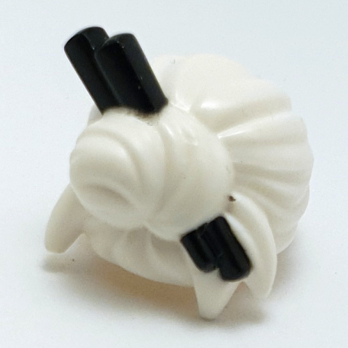 Hair Bun with Black Chopsticks Weiß