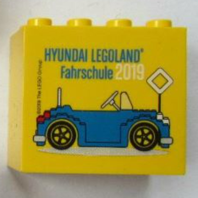 Brick 2 × 4 × 3 with 'HYUNDAI LEGOLAND Fahrschule 2019' Print Gelb