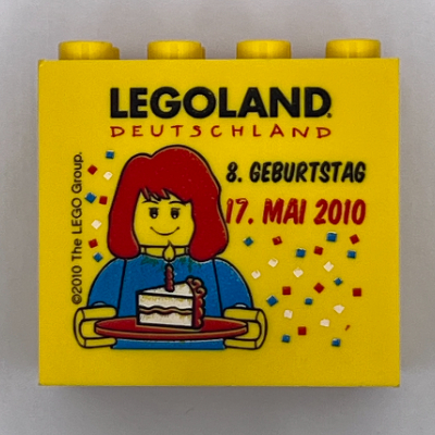 Brick 2 × 4 × 3 with 'LEGOLAND Deutschland Resort 8. Geburtstag 17. Mai 2010' Print Gelb