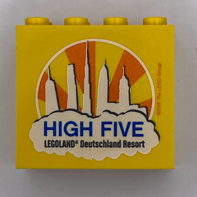Brick 2 × 4 × 3 with 'LEGOLAND Deutschland Resort HIGH FIVE' Print Gelb
