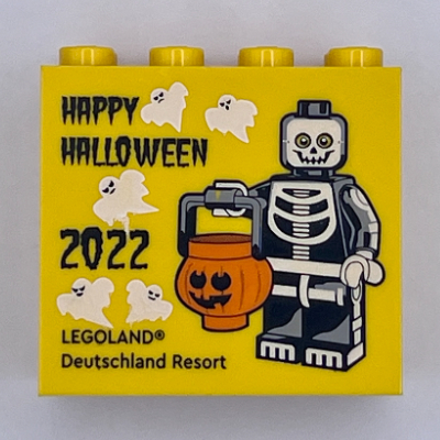 Brick 2 × 4 × 3 with 'LEGOLAND Deutschland Resort HAPPY HALLOWEEN 2022', Skeleton Cosume Minifig Print Gelb