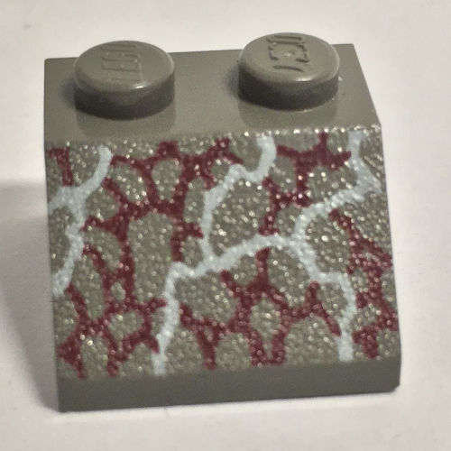 Brick Sloped 45° 2 × 2 with Dinosaur Scales Print Dunkelgrau