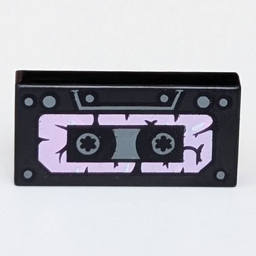 Tile 1 × 2 with Damaged Cassette Tape print Schwarz