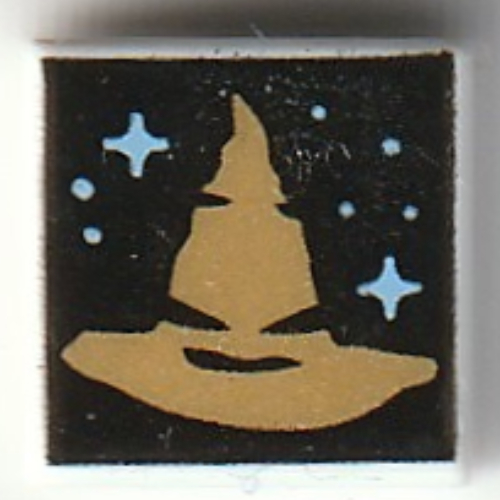 Tile 1 × 1 with Gold Sorting Hat print White