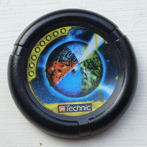 Large Figure Throwing Disk, Millennia / Jet / Judge, 8 Pips, Multi-color Sectioned Globe Print Schwarz