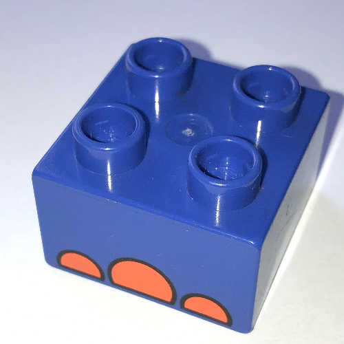 Duplo Brick 2 × 2 with Elephant Foot Print Violet