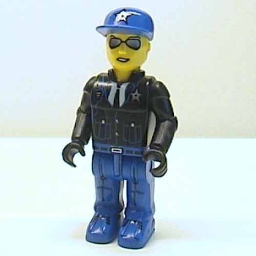 Juniors Midifig, Jack Stone, Polizei - blaue Beine, schwarze Jacke, blaue Mütze mit Stern, Sonnenbrille