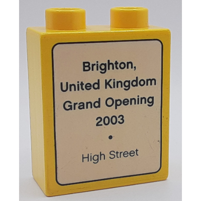 Duplo Brick 1 × 2 × 2 with LEGO Logo / 'Brighton, United Kingdom Grand Opening 2003 High Street' Print Yellow