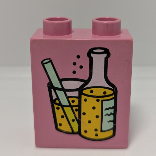 Duplo Brick 1 × 2 × 2 with Bottle and Glass with Straw, Full of Fizzy Yellow Liquid Print Duplo Pink