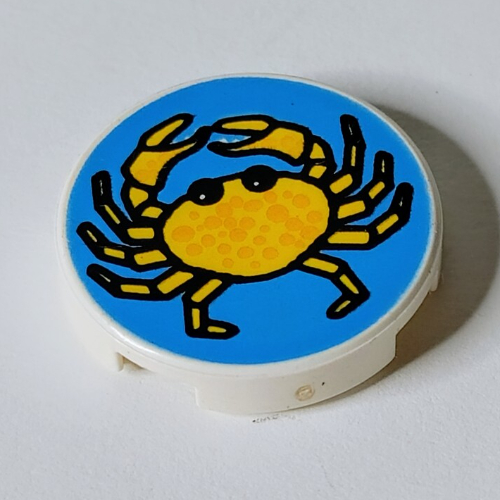 Tile Round 2 × 2 with Blue Background and Yellow Crab Print White