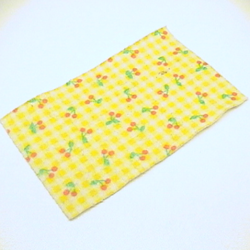 Belville, Rug / Mat 7 × 12, Checks and Cherries Print Weiß