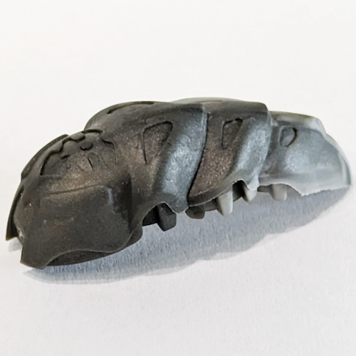 Large Figure Accessory, Rahkshi Kraata Stage 1 with Marbled Pearl Very Light Gray Tail Pattern Pearl Dark Gray