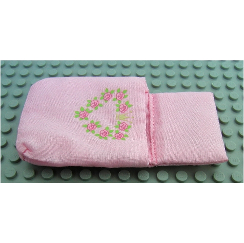 Belville, Sleeping Bag / Baby Pouch with Heart Wreath, Roses and Crown Print Rosa