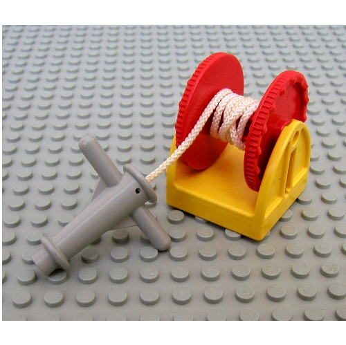 Duplo Winch Drum, Light Gray Hose Nozzle with Handles, String Rot
