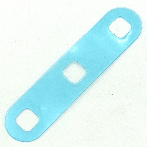 Clikits Rectangle 1 7/8 × 8 with Rounded Corners and 3 Holes [Plastic] Transparent-Hellblau