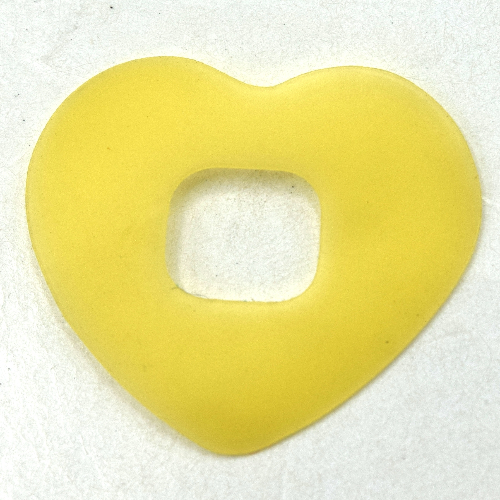 Clikits Icon Accent, Heart 2 5/8 × 2 5/8 Trans-Yellow