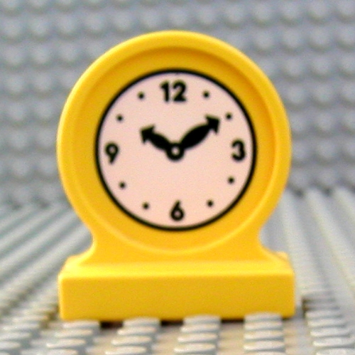 Duplo Mirror with Clock with Hands at 10:10 Print Yellow