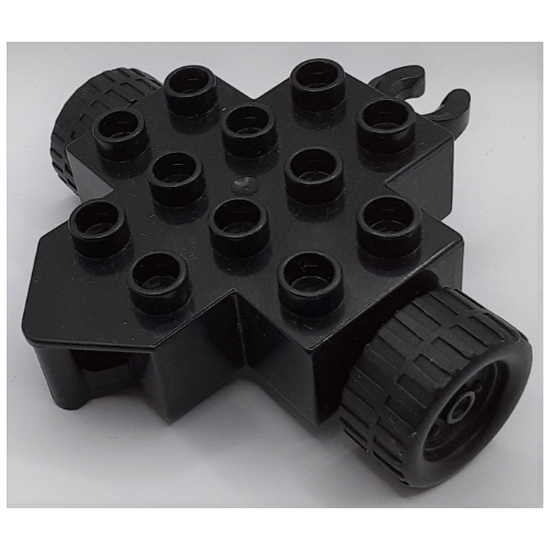 Duplo Trailer Base 4 × 4 with Two Black Wheels and Hitch Ends Black