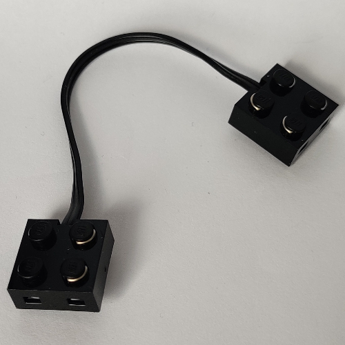 Wire with Brick 2 × 2 × 2/3 Pair, 15L