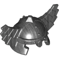 Helm mit Flügel Perltitan