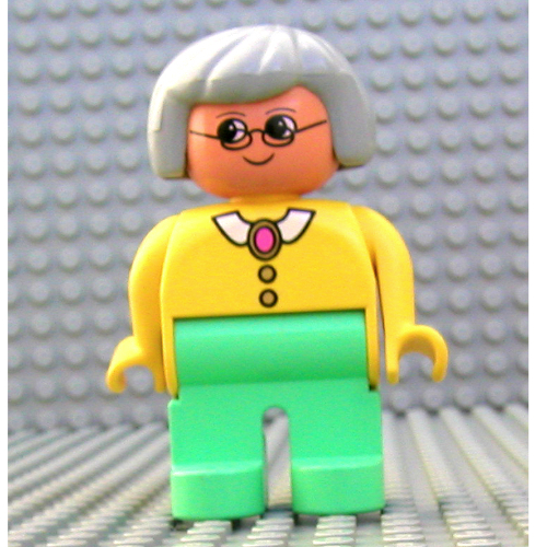 Duplo Figure, Early, Hair Bob Light Gray, Medium Green Legs, White Collar and Pink Pendant, Glasses Print Gelb