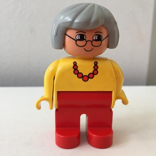 Duplo Figure, Early, Hair Bob Light Gray, Red Legs, Red Necklace, Gray Hair, Glasses Print Gelb