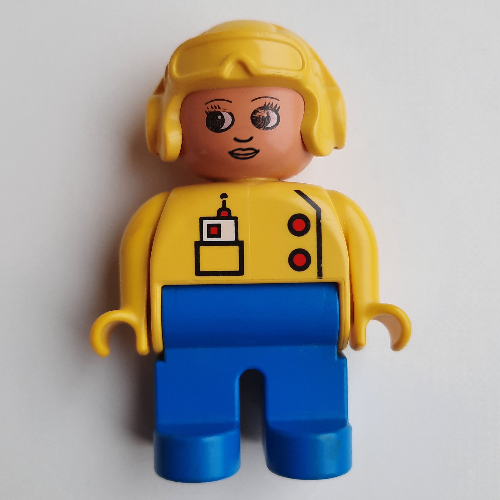 Duplo Figur, früh, Fliegerkappe gelb, blaue Beine, zwei rote Knöpfe, Tasche mit Funkgerät (bedruckt)