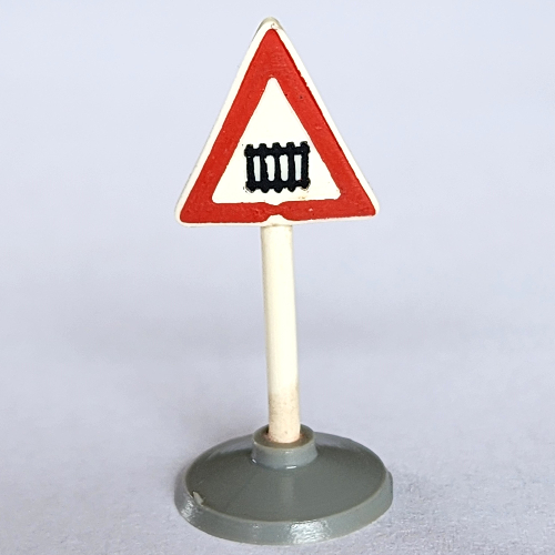 Road Sign Old Triangle with Level Crossing Print & Type 1 Base Weiß