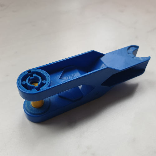 Duplo Toolo Arm 2 × 6 with Triangular Set Screw and Clip Ends