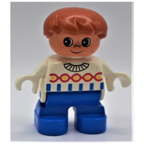 Duplo Figur, früh, Kind, Haar nach links gekämmt dunkelorange, blaue Beine, blaue Streifen und roter Twist am Pullover (bedruckt)