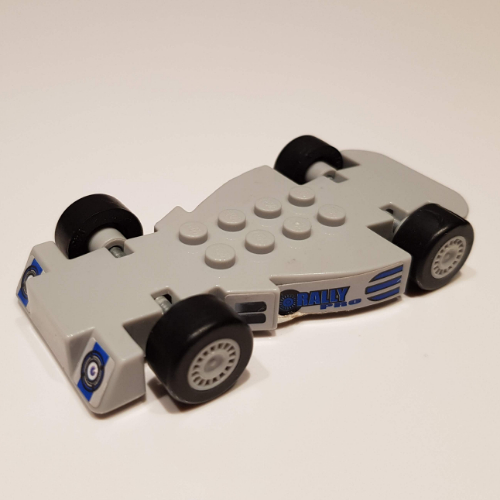 Vehicle Base 6 × 10 with Light Bluish Gray Wheels and Black Tires (Fast Food Racer) Hellblaugrau