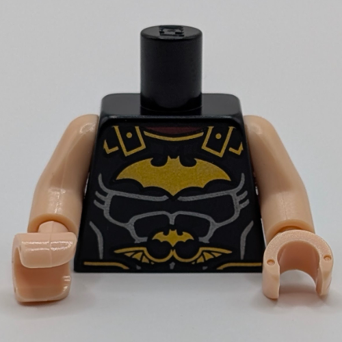 Torso Armor, Roman Breastplate, Gold Batman Logo Print, Light Nougat Arms and Hands Schwarz